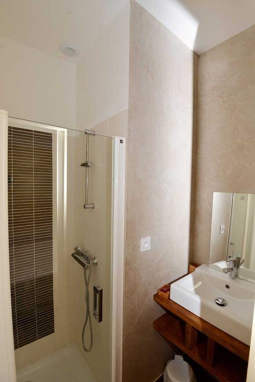 Auberge De La Foret Bonifatu Calenzana Oda fotoğraf