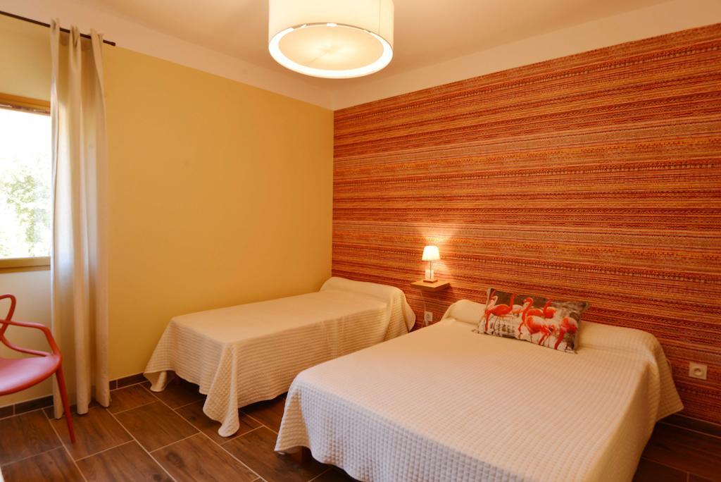 Auberge De La Foret Bonifatu Calenzana Oda fotoğraf